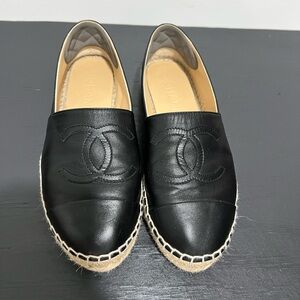 💯 Authentic CHANEL Black Leather Espadrilles